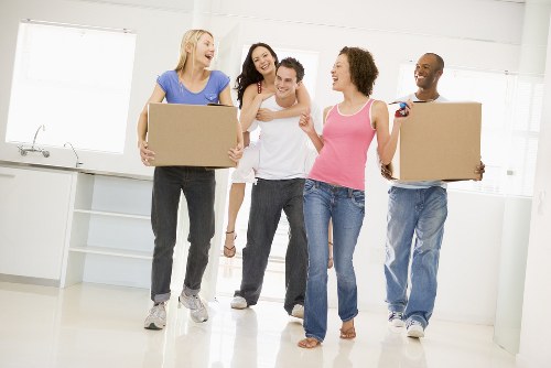 Moving van service in Hammersmith for local home and business relocations
