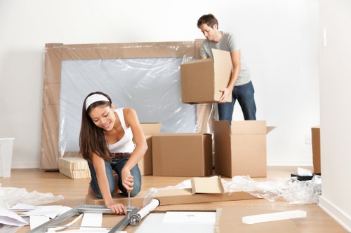 Moving truck service for homes and businesses in Hammersmith